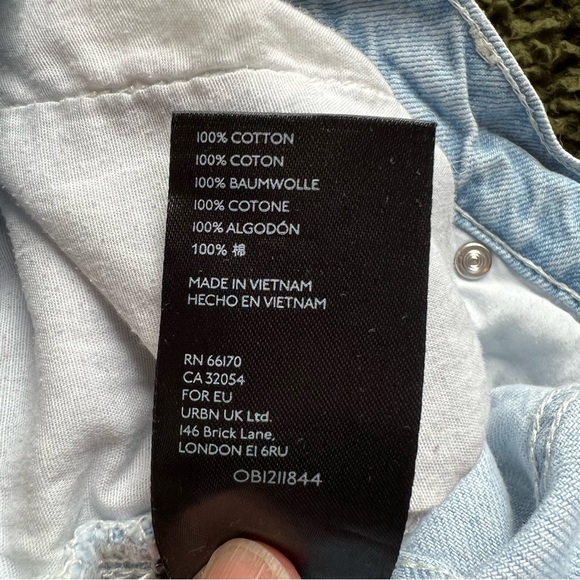 BDG Urban Outfitters Cargo High Rise Extreme Baggy Jeans Light Size 26 - Picture 7 of 8